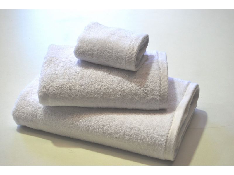 Toallas IRIS para Hostelería de HOSTELINE